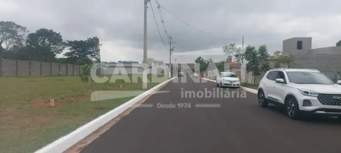 Terreno Condomínio em São Carlos