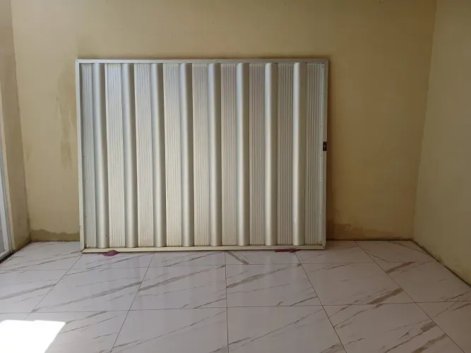 Portão de alumínio