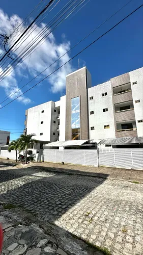 Alugo apartamento 2 QRTOS c/ elevador Bancários