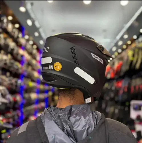 CAPACETE NORISK DARTH MONOCOLOR preto fosco<br>FOSCO