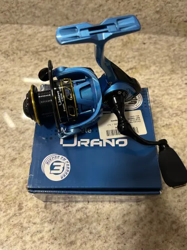 Molinete de pesca Saint Urano 1000
