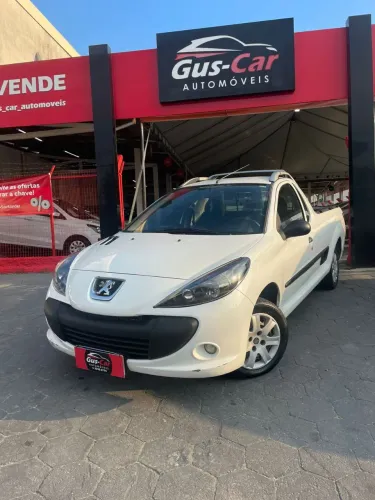 Peugeot Hoggar XR 1.4 Flex 8V 2P 2011