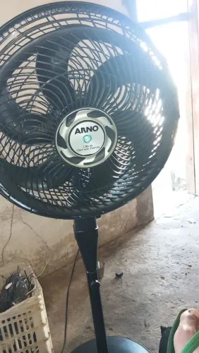 Arno turbo silêncioso 40. Cm funcionando perfeitamente sem avarias. 