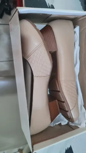 Vendo sapato Confort feminino 40 aceito trocas