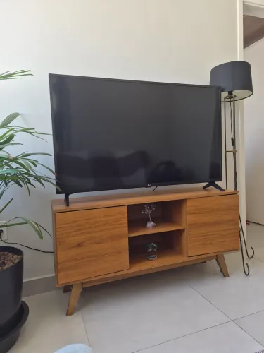 TV LG 43? + Rack/Móvel para TV - Combo Completo