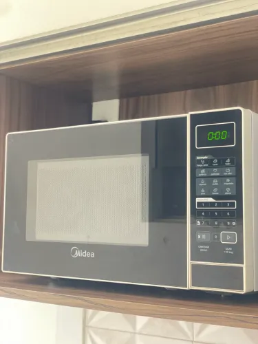 Microondas midea 20L