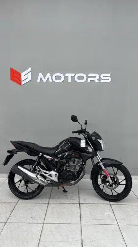Raridade!! Titan 160 2024 16.308 KM único dono! Só na ESMOTORS!