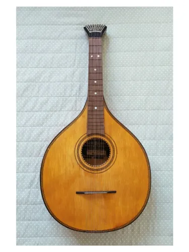 Waldzither (família Bandolim)