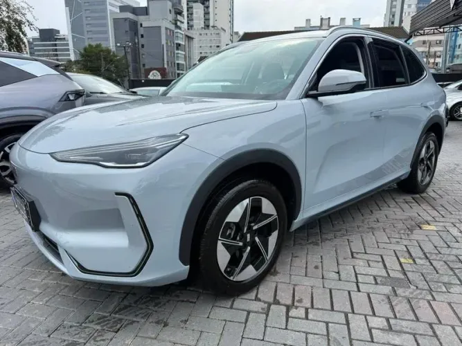 Geely EX5 EM-i Pro 2026