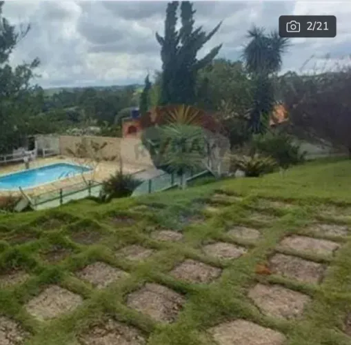 Vende-se Chácara
