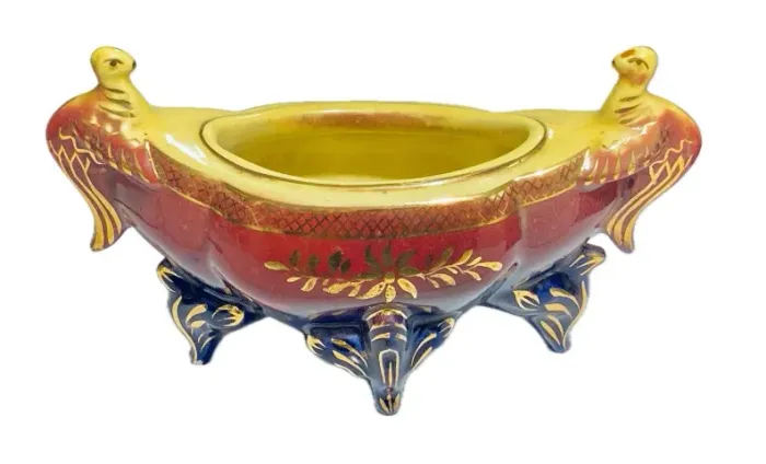 Floreira de porcelana