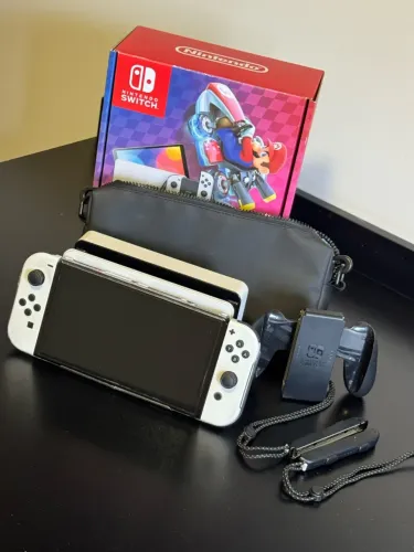 Nintendo Switch OLED Branco