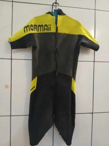 Roupa de surf mormaii
