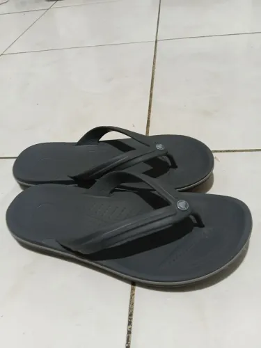 Chinelo crocs ORIGINAL 