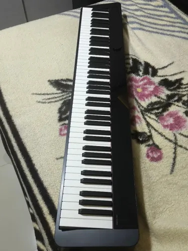 Piano Casio Privia PX-S1000 Preto - 88 Teclas Pesadas (Conservado)
