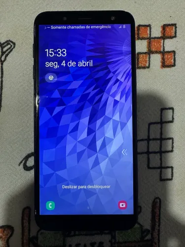 Celular Samsung J6 32 gigas