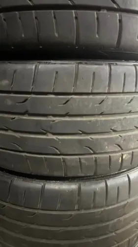 Jogo Pneu Dunlop Direzza DZ102 94W 225/45 R17