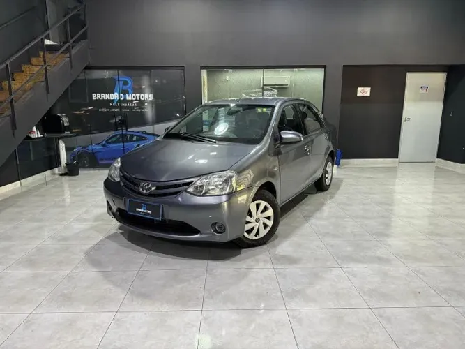 Toyota Etios XS Sedan 1.5 Flex 16V 4P Mec. 2016