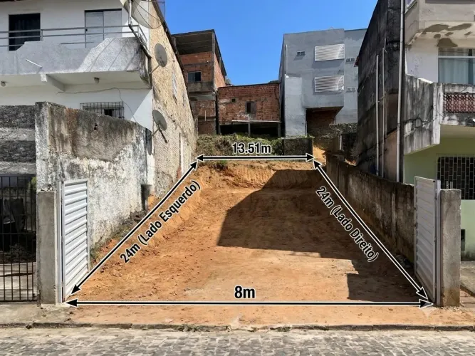 Oportunidade Central: 245m² no Coração da Cidade!