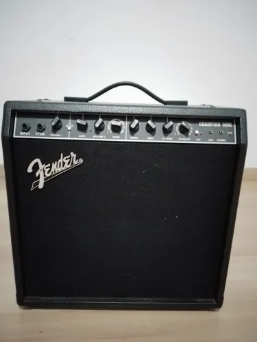 Amplificador Fender Champion 50XL