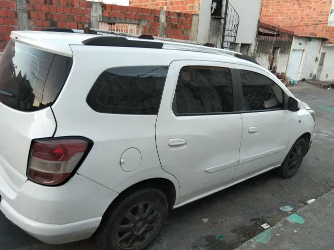 Chevrolet Spin LT 1.8 8V Econo.flex 5P Mec. 2014
