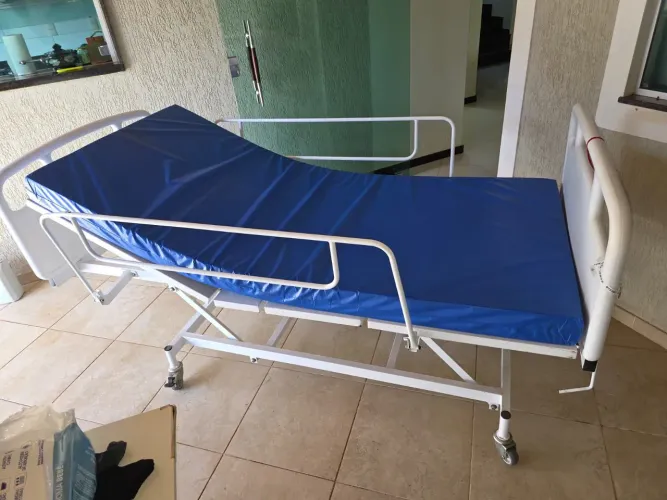 Cama hospitalar