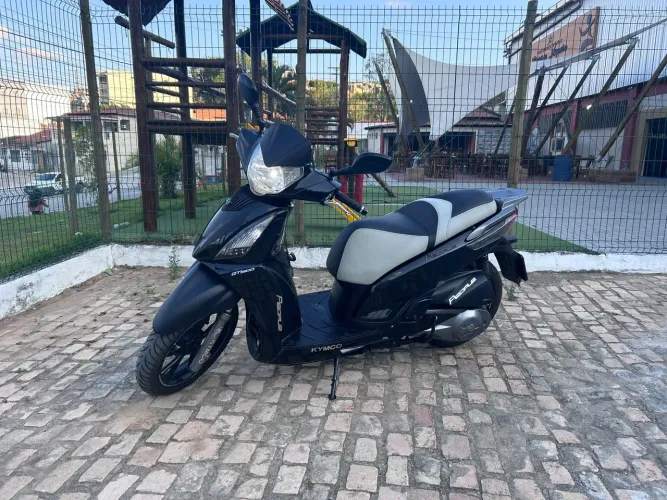 Kymco people 300gti / valor negociável / aceito trocas /