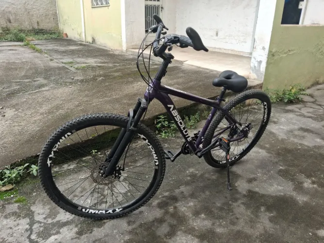 Bicicleta Absolute linda