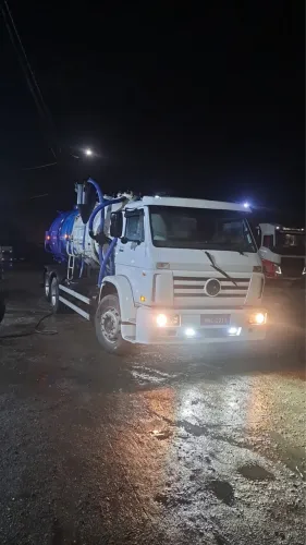 Vendo caminhão limpa fossa fuscão