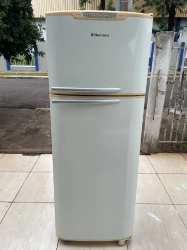 Geladeira Electrolux Duplex 400 Litros ( Frost Free )