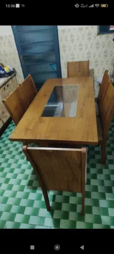 Mesa de 6 cadeiras 