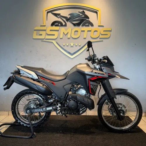Lander 250 Apenas 7 km( divido até 21x no cartão )