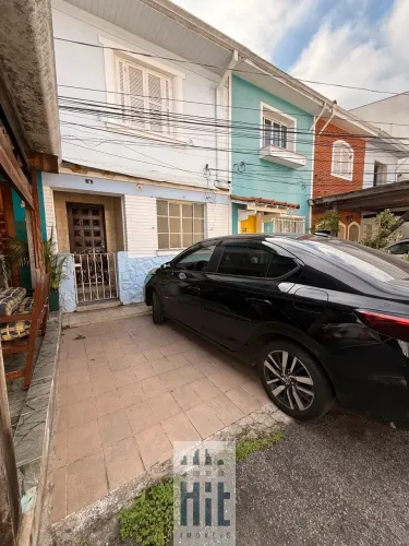 Casa em Condomínio de Luxo à Venda no Ipiranga, São Paulo-SP: 2 Quartos, 1 Sala, 3 Banheir