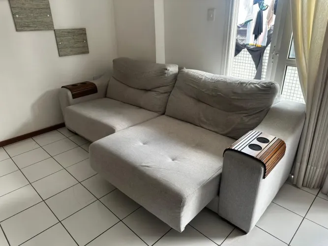 Sofá Retrátil 3 Lugares Cinza | Muito Confortável | Excelente Estado