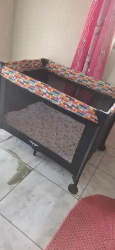 Berço e carrinho