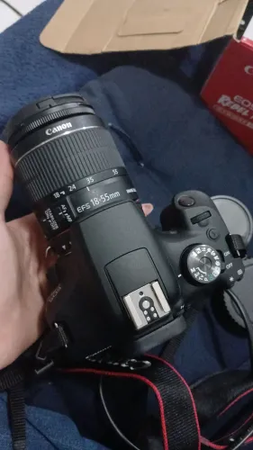 Camera canon+lente 18 55mm / novinha na caixa usada 2 vezes