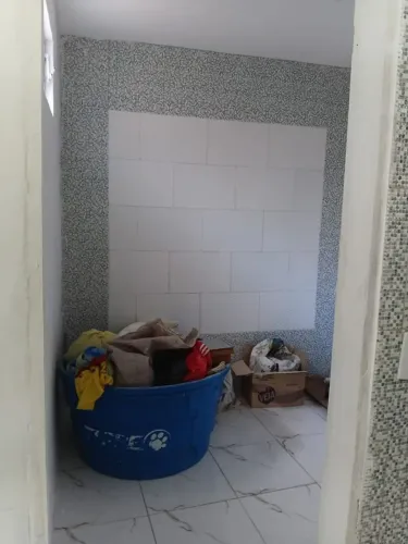 Vendo, casa 1/4 cozinha americana