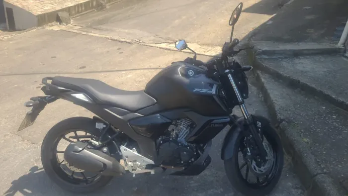 ? VENDO YAMAHA FZ15 CONNECT ABS 2026