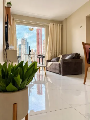 Apto reformado e mobiliado 3/4 (1 suíte) - Umarizal a 1 quadra da Doca - Porteira fechada