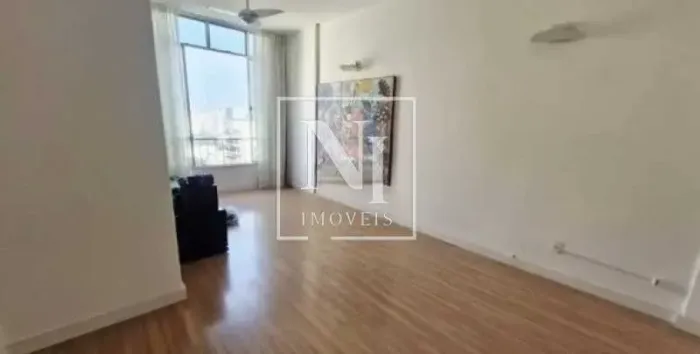 Apartamento : Padrão / Residencial / Copacabana