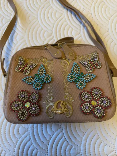 Bolsa Carmen Steffens Bege com Pedrarias 