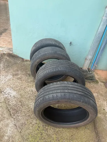 4 Pneus aro 17