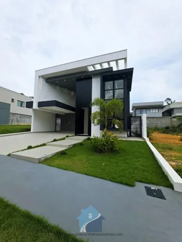 Casa no Condomínio Alphaville IV - Ponta Negra