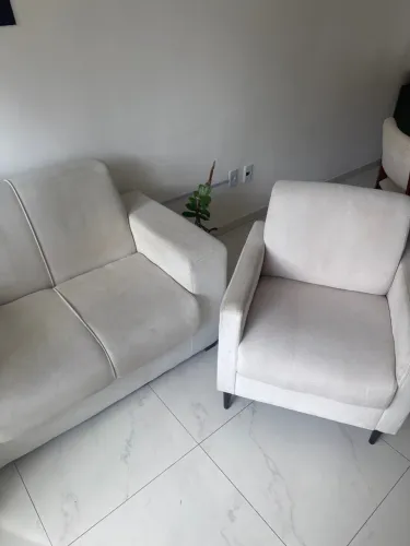 Conjunto de sofá com 2 poltronas