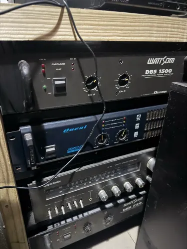 Equipamento de som 
