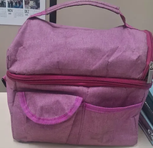 Bolsa termica lancheira espaçosa