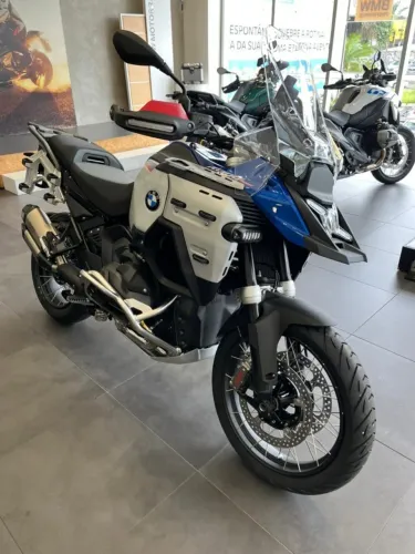 BMW R1300 GSA PREMIUN TROPHY 25/26 0km
