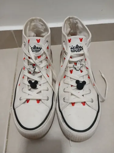 Tênis feminino cano alto Mickey Mouse