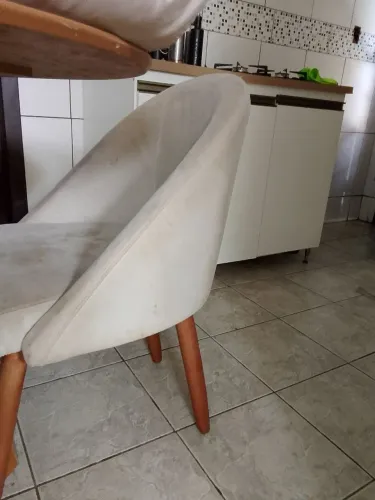 3 poltronas por 400