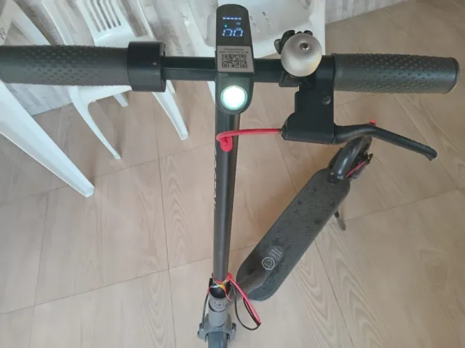 Patinete elétrica funcionado tudo certo